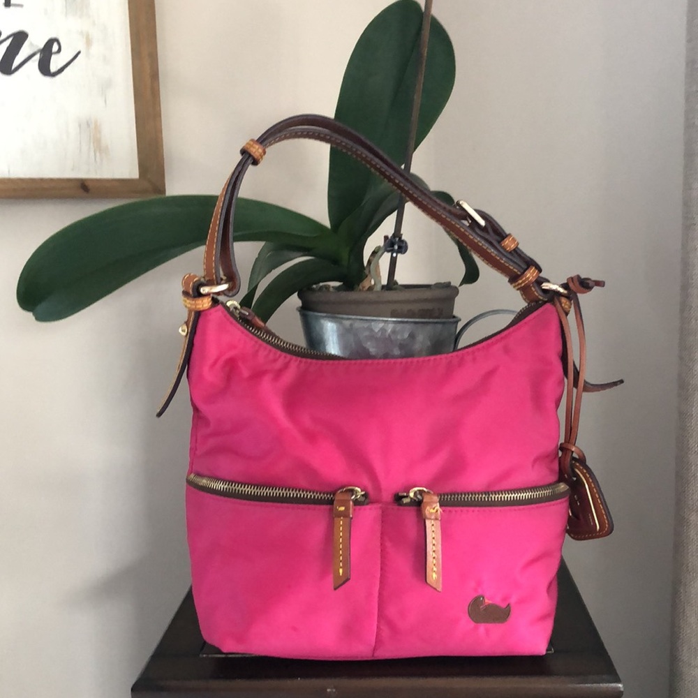 Dooney & Bourke Pocketbook
